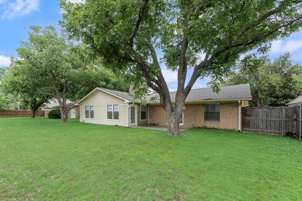 2697 Poplar Drive Flower Mound TX 75028