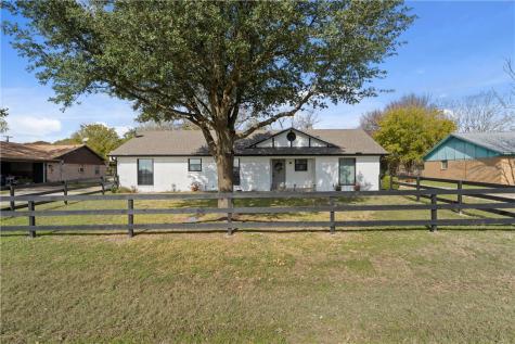 385 Anna Hobbs Lane Eddy TX 76524
