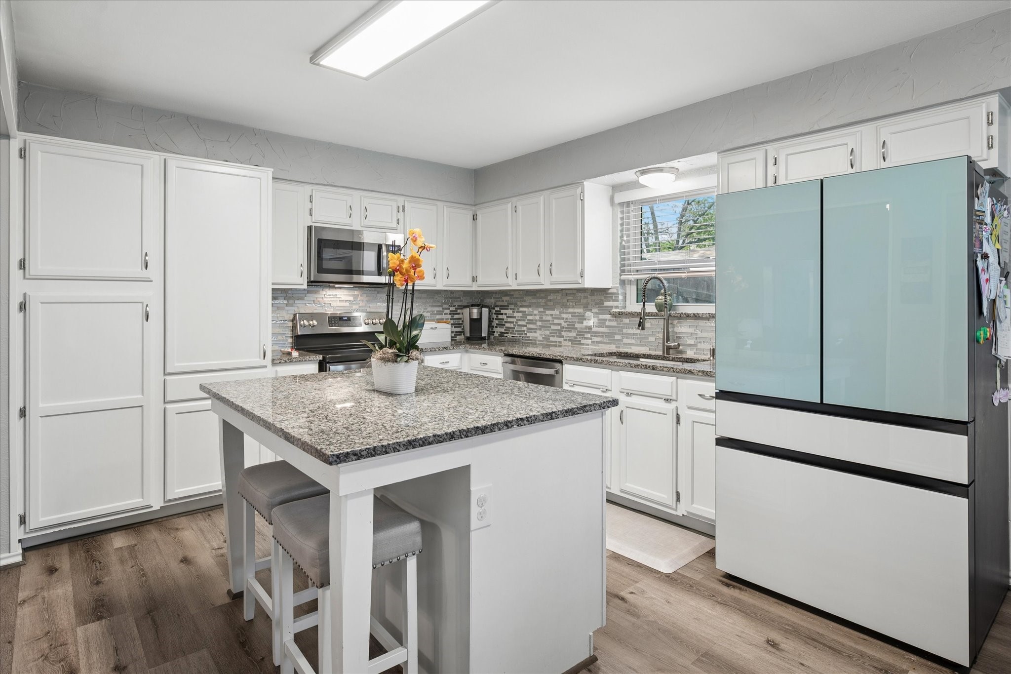 2406 S Forest Hills Corinth TX 76210