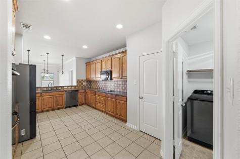 1547 Brookview Drive Lancaster TX 75146