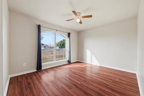 1547 Brookview Drive Lancaster TX 75146