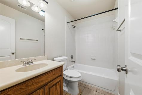 1547 Brookview Drive Lancaster TX 75146