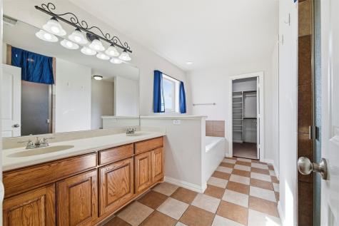 1547 Brookview Drive Lancaster TX 75146