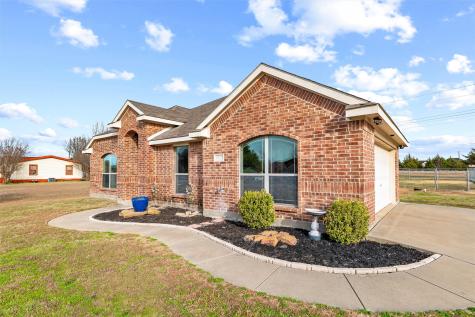 1547 Brookview Drive Lancaster TX 75146
