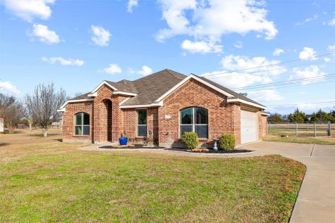 1547 Brookview Drive Lancaster TX 75146