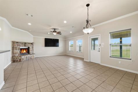 1547 Brookview Drive Lancaster TX 75146