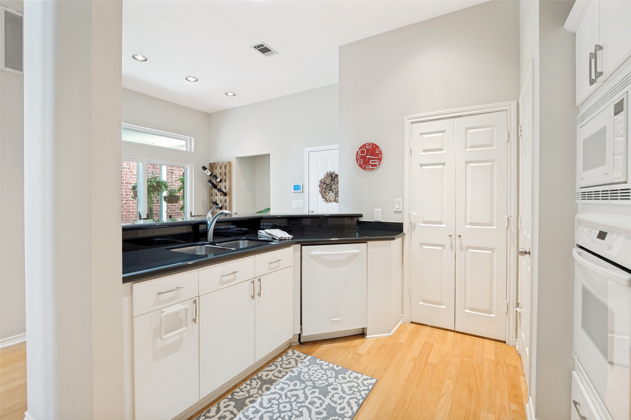 5951 Rosebud Drive Dallas TX 75252