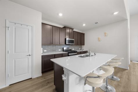 3808 High Country Road Aubrey TX 76227