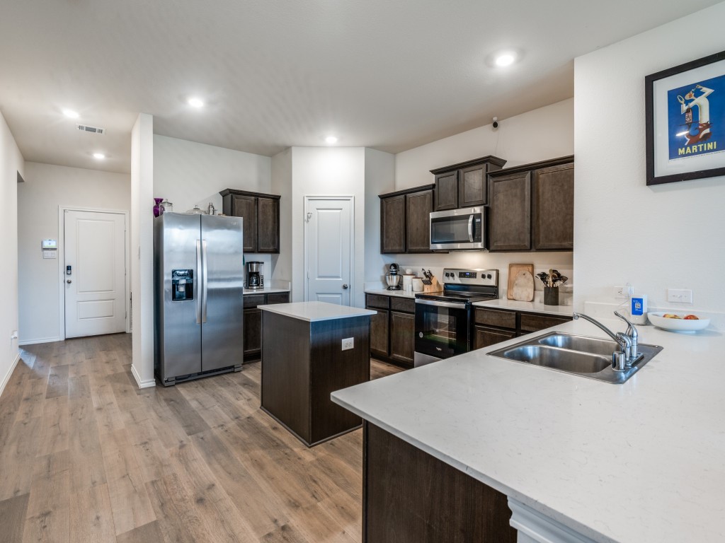 6428 Shoreline Lane Princeton TX 75407