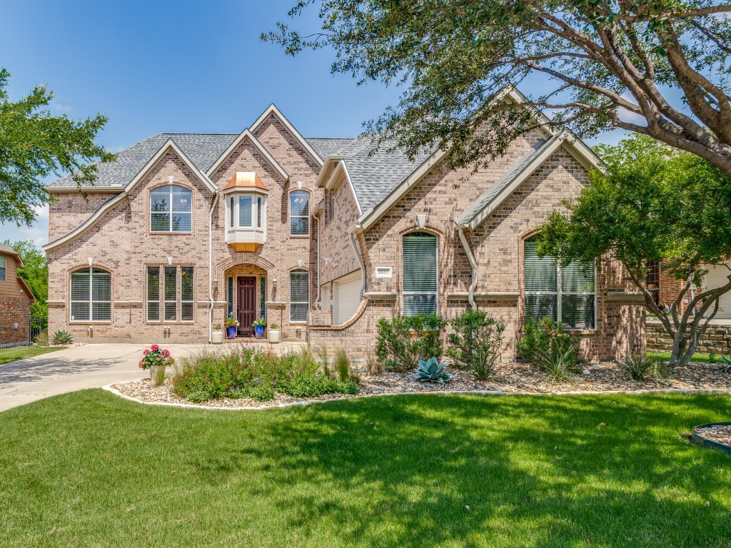 2637 Creekway Drive Carrollton TX 75010