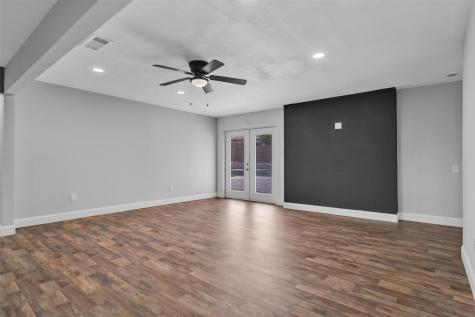 1230 Briar Hollow Lane Garland TX 75043