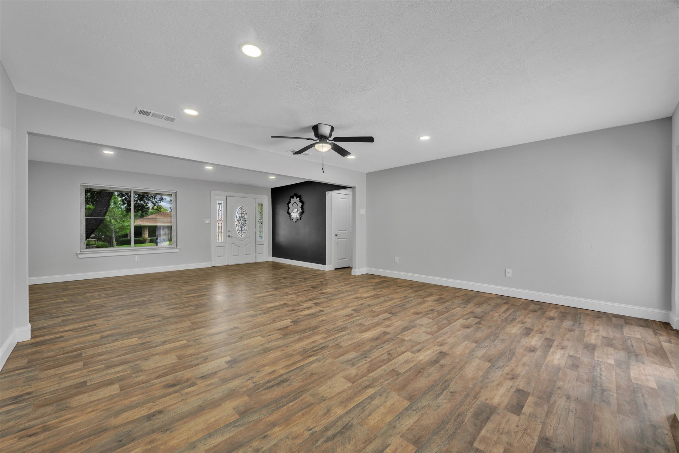 1230 Briar Hollow Lane Garland TX 75043