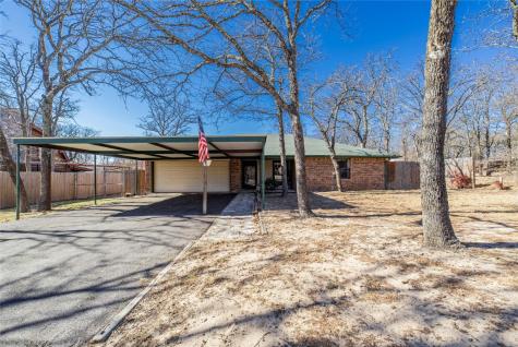 309 Cedarwood Street Azle TX 76020