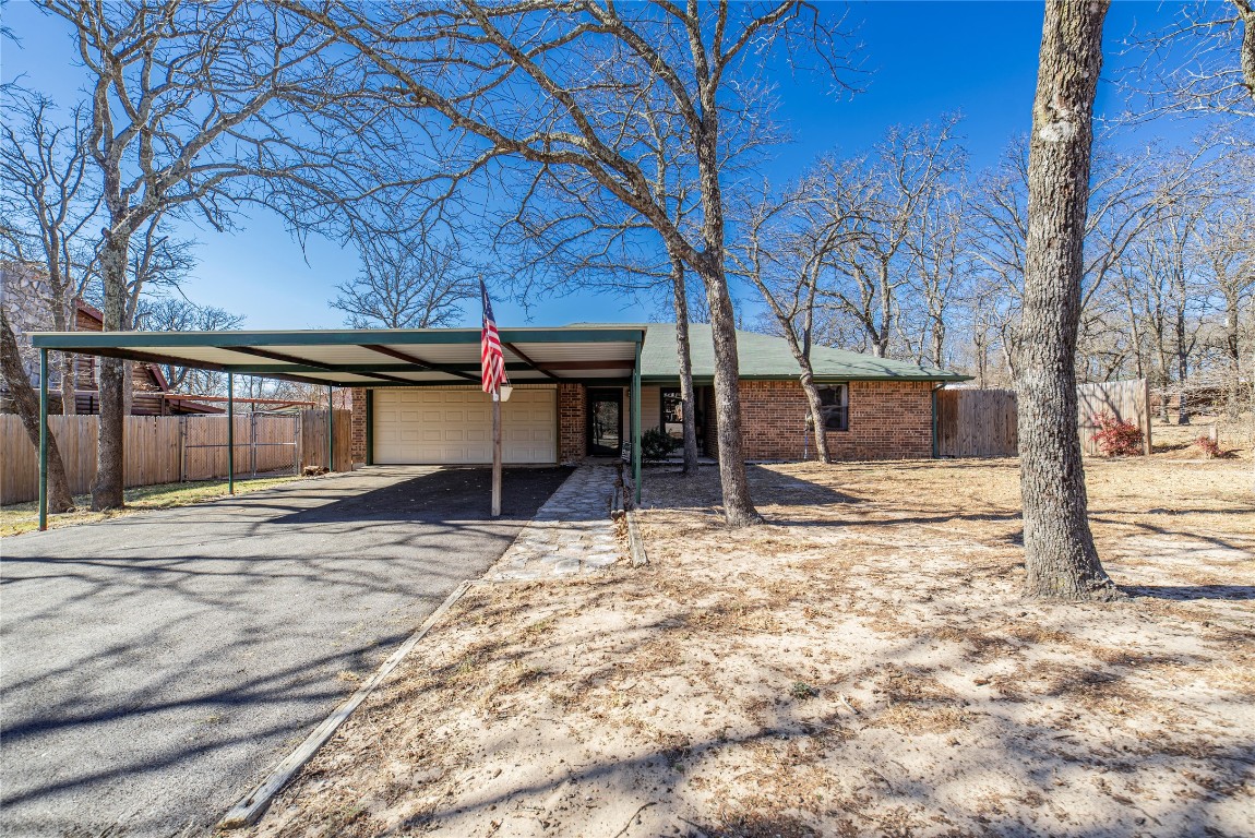 309 Cedarwood Street Azle TX 76020