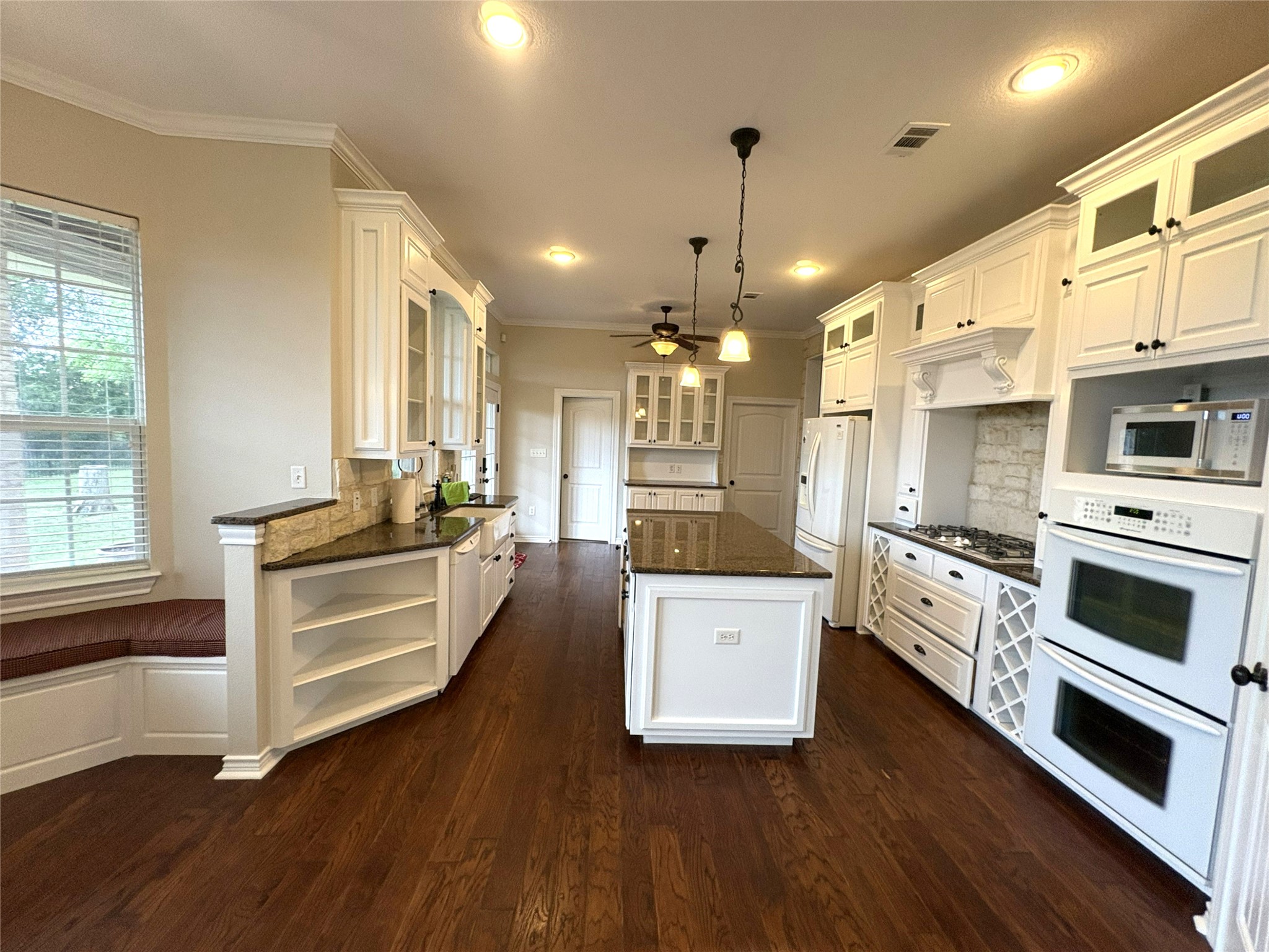 1170 Brazos Loop Gholson TX 76705