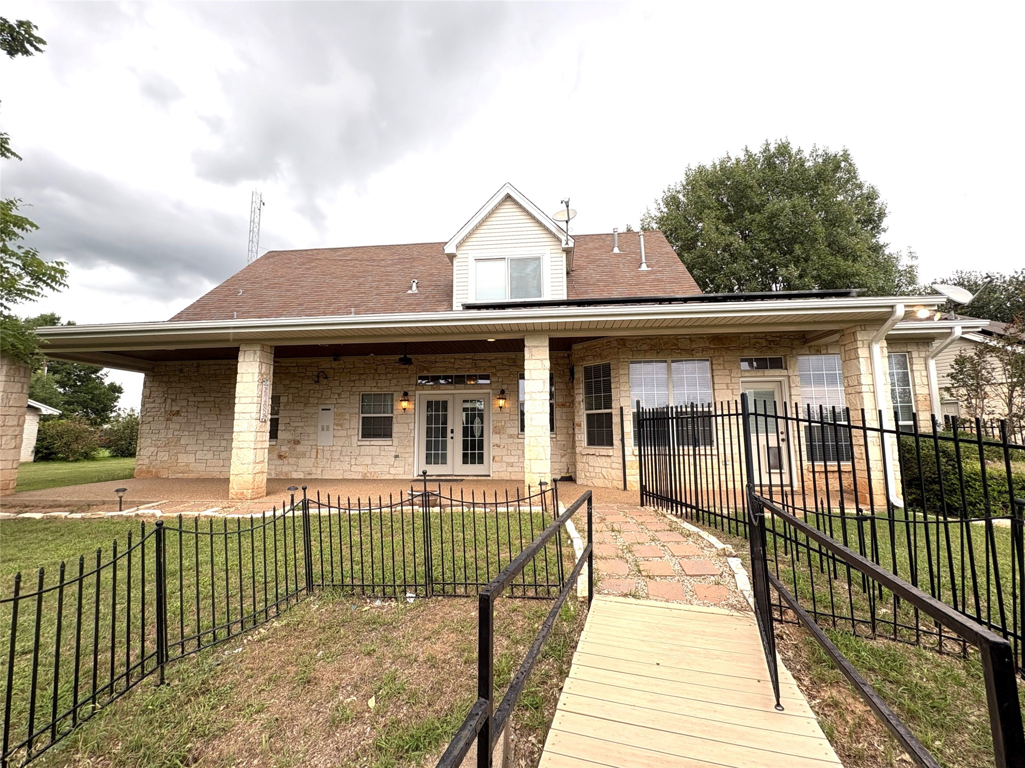 1170 Brazos Loop Gholson TX 76705