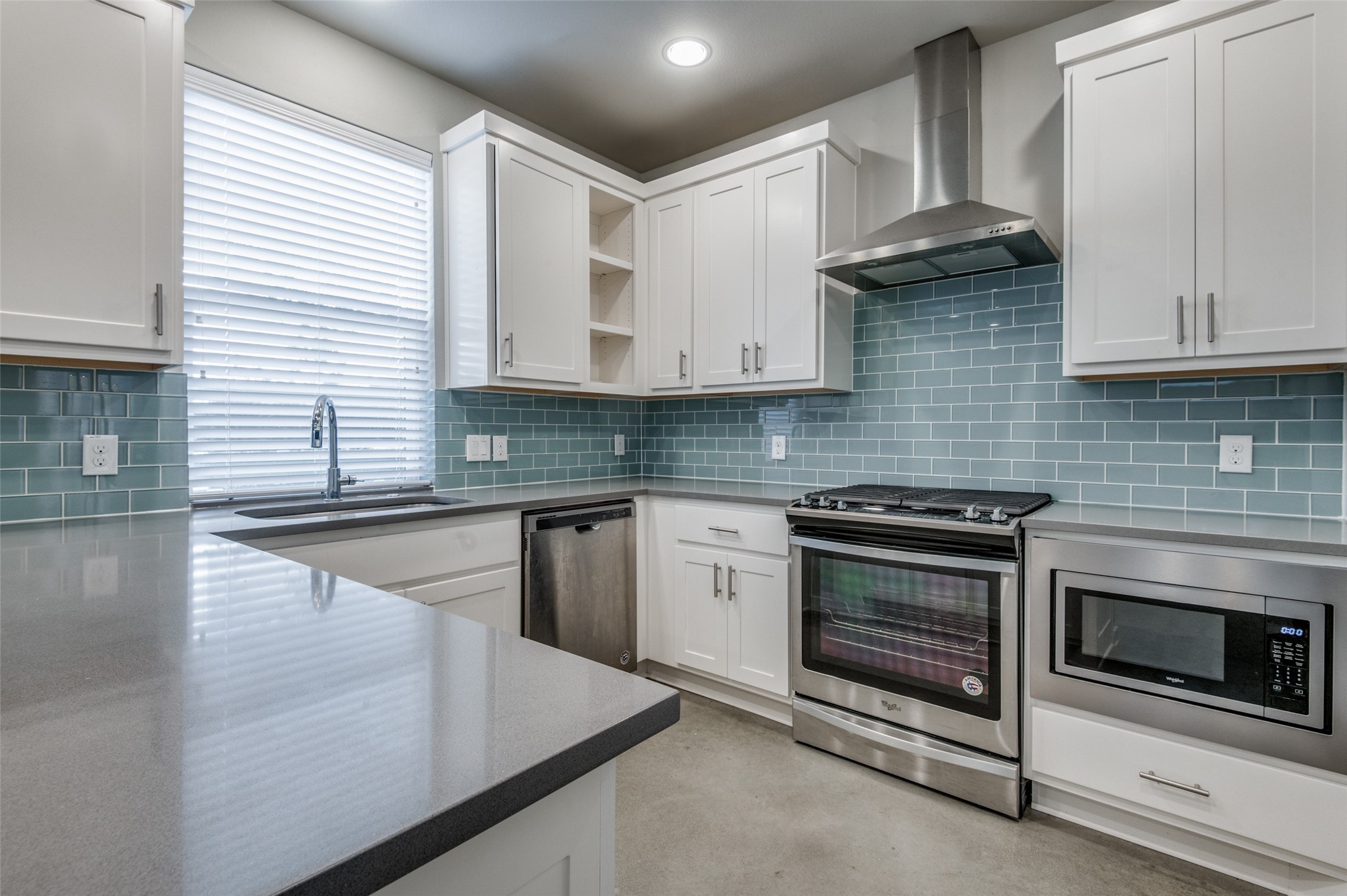 1225 Crownview Lane Dallas TX 75208