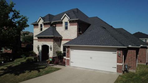 401 Blue Daze Court Burleson TX 76028