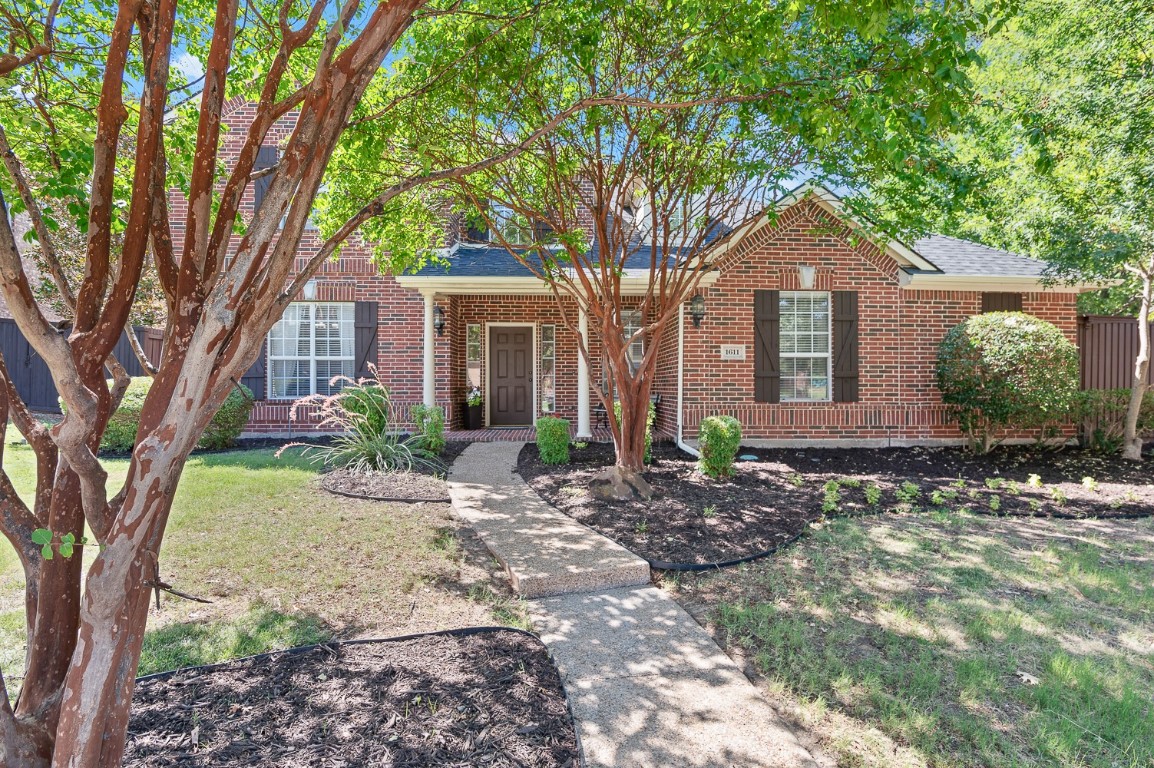 1611 Sagebrush Drive Frisco TX 75033