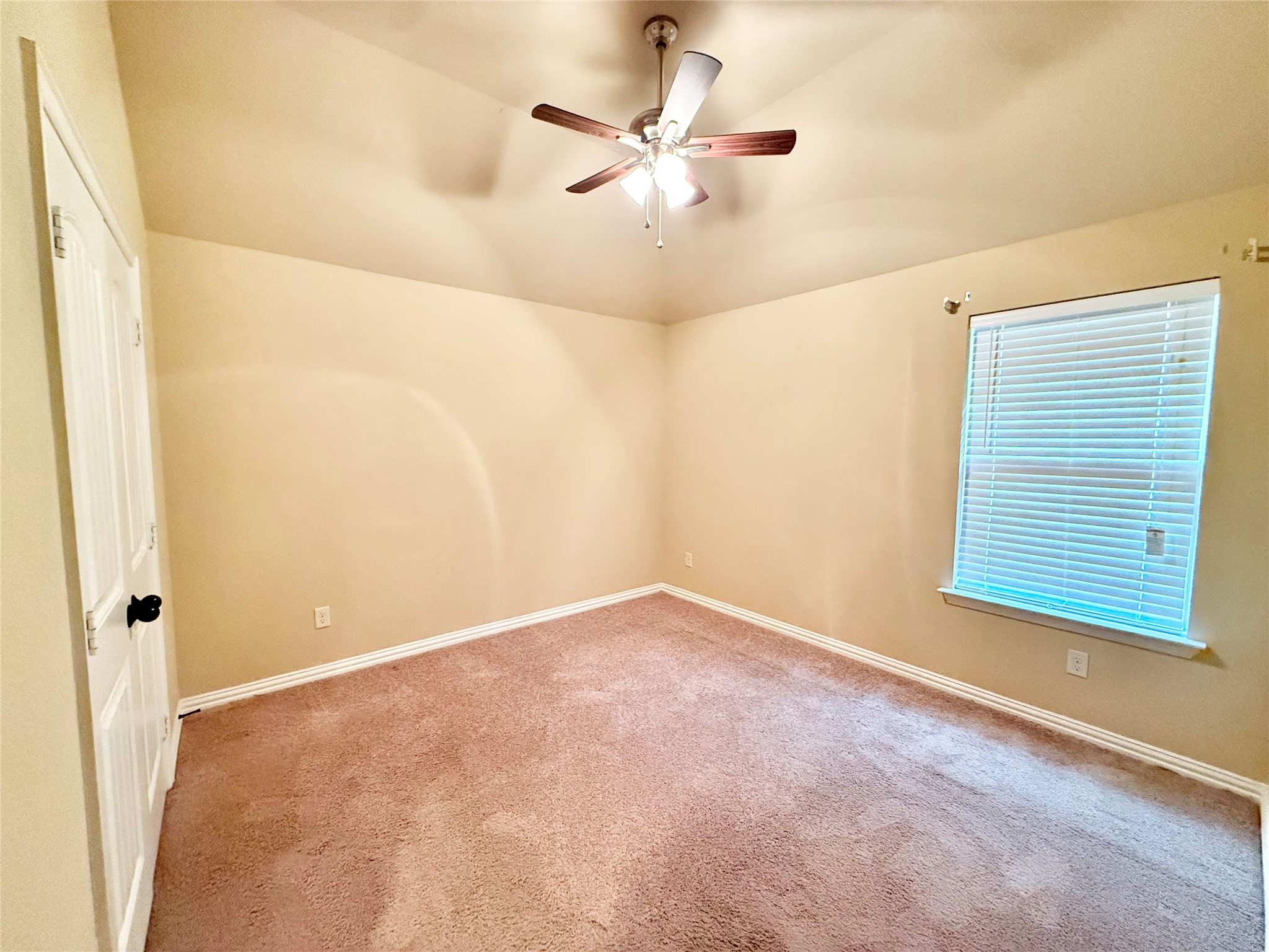 409 Corriente Trail Azle TX 76020