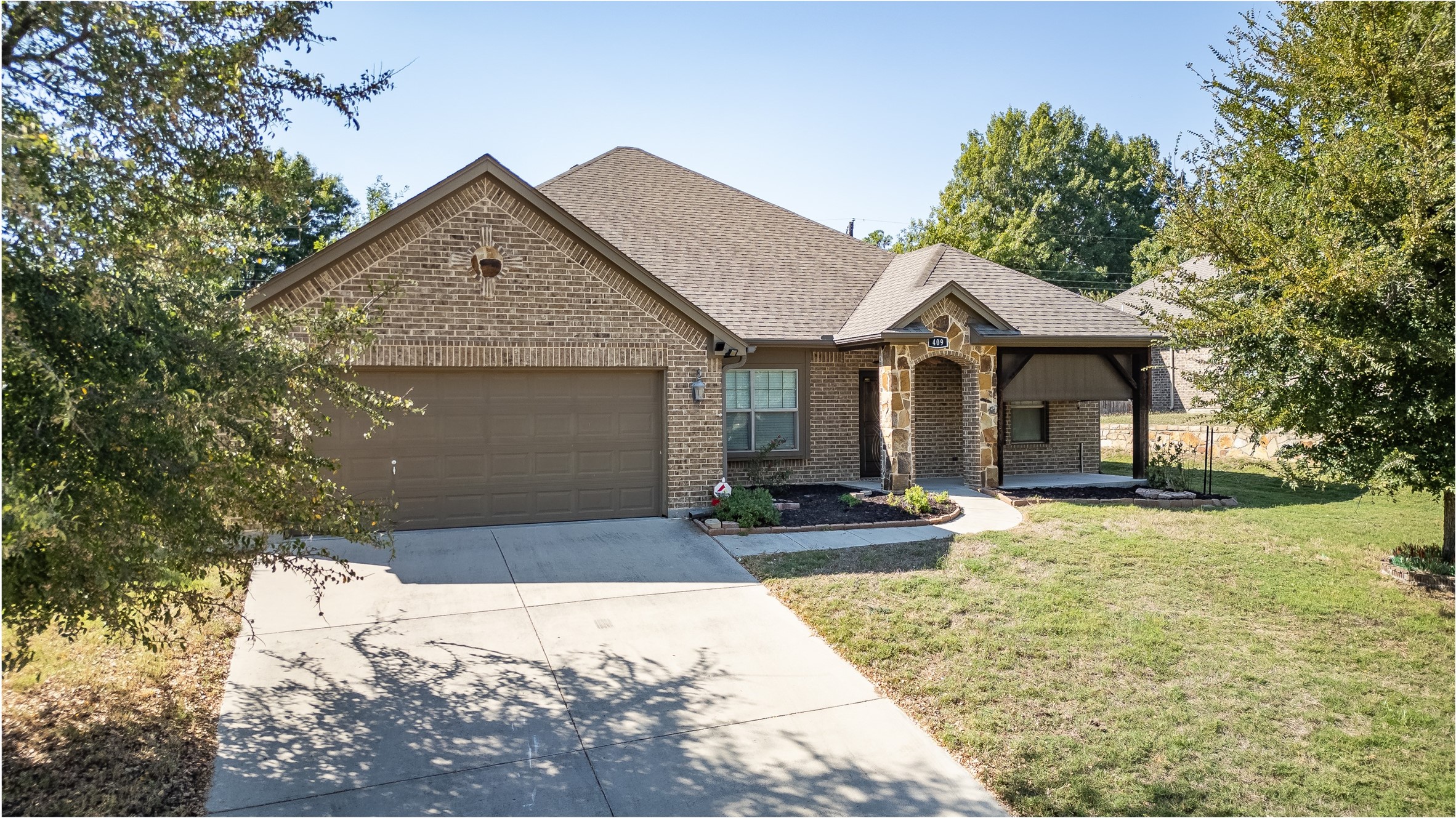 409 Corriente Trail Azle TX 76020