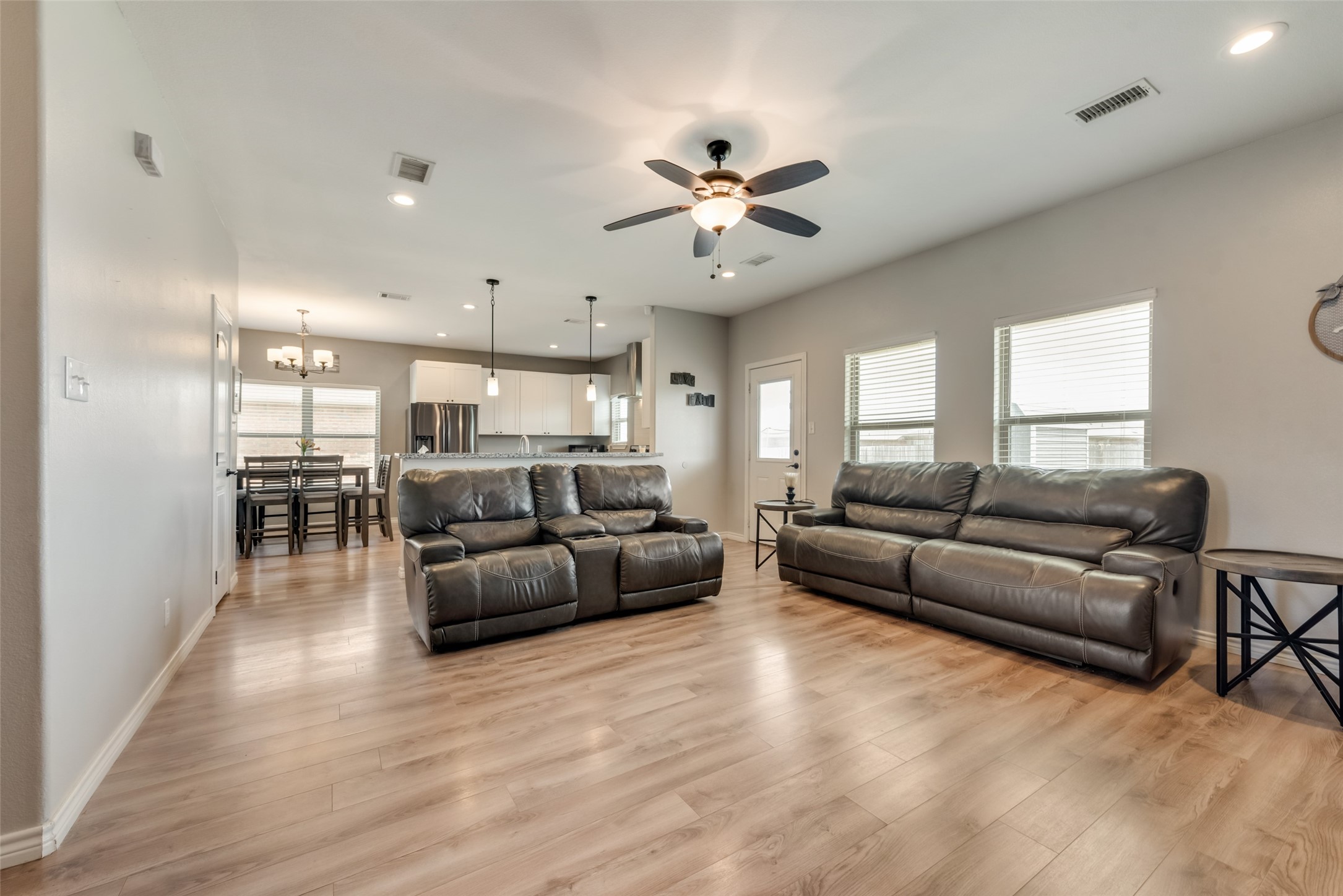 110 Springleaf Lane Mabank TX 75147