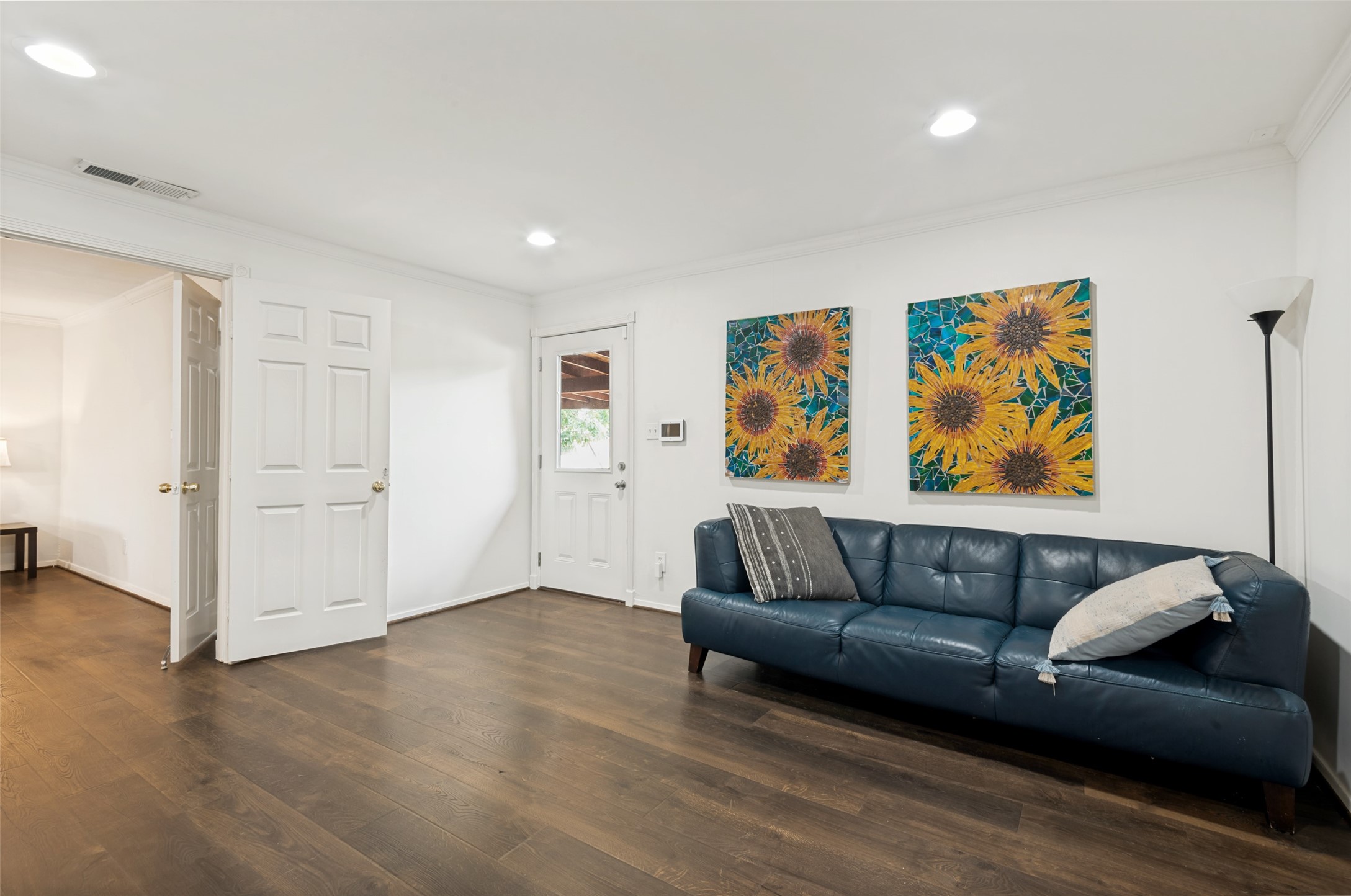 3581 Woodleigh Drive Dallas TX 75229