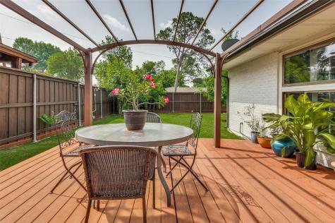 3581 Woodleigh Drive Dallas TX 75229