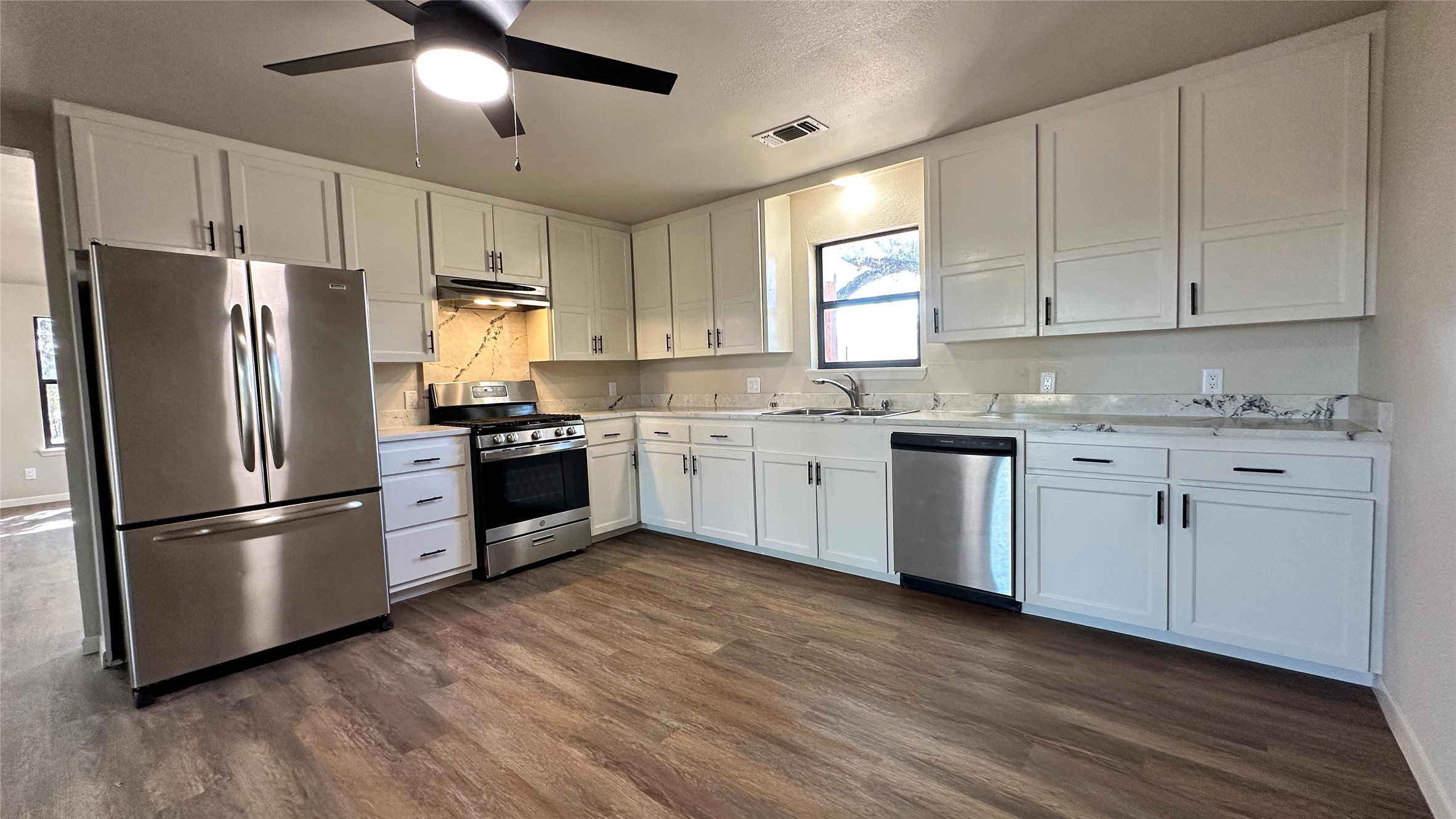 2417 Highway 569 Cisco TX 76437