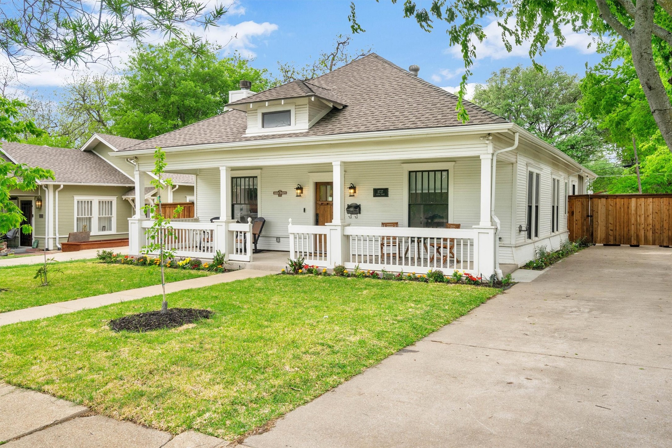 5727 Victor Street Dallas TX 75214