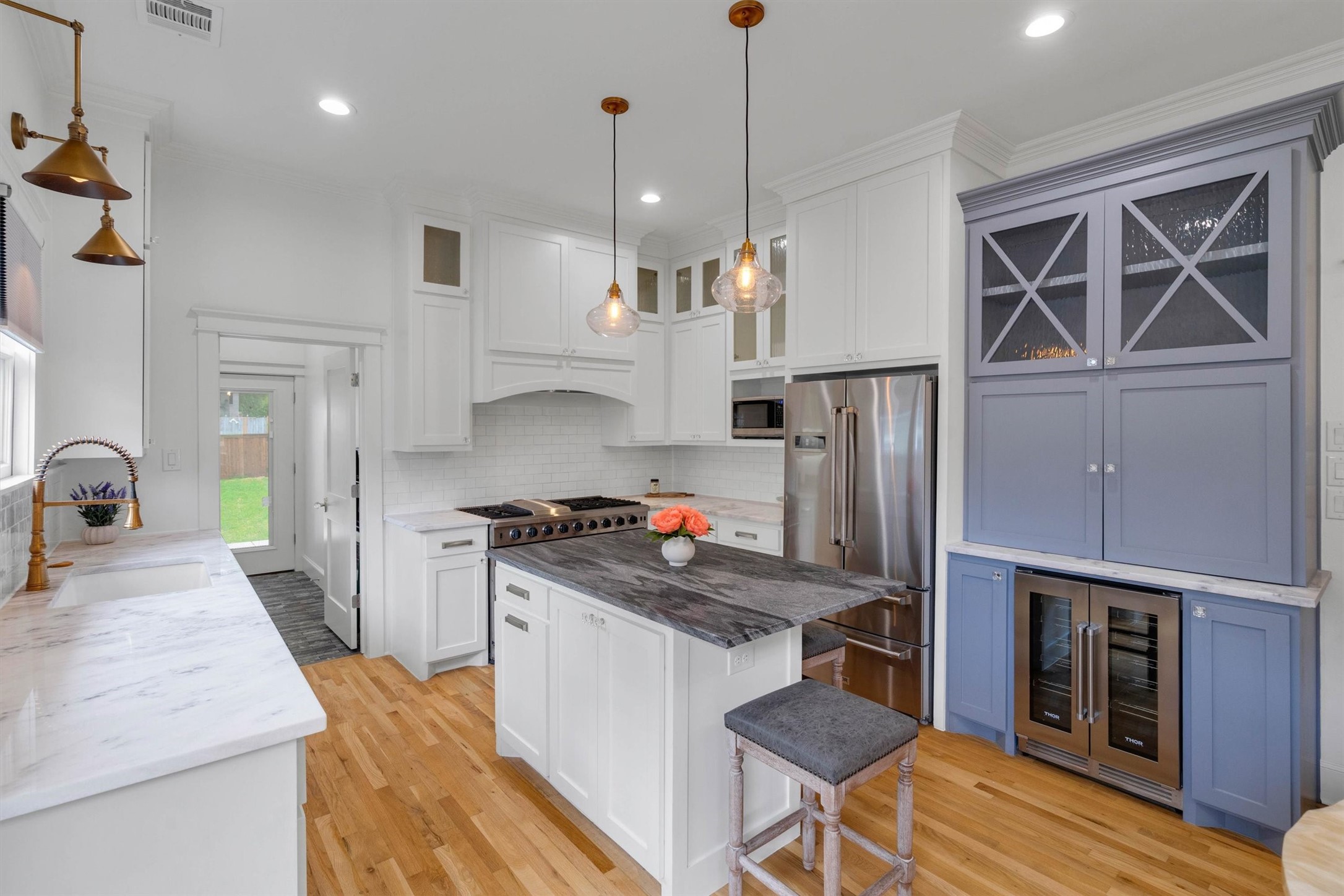 5727 Victor Street Dallas TX 75214