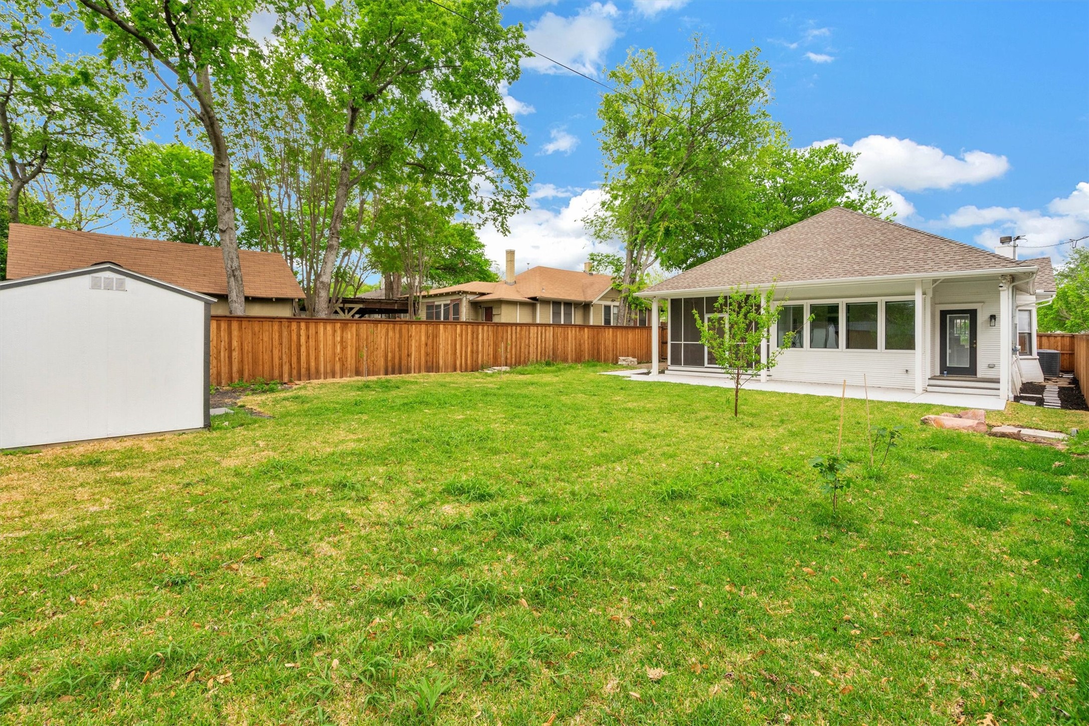 5727 Victor Street Dallas TX 75214