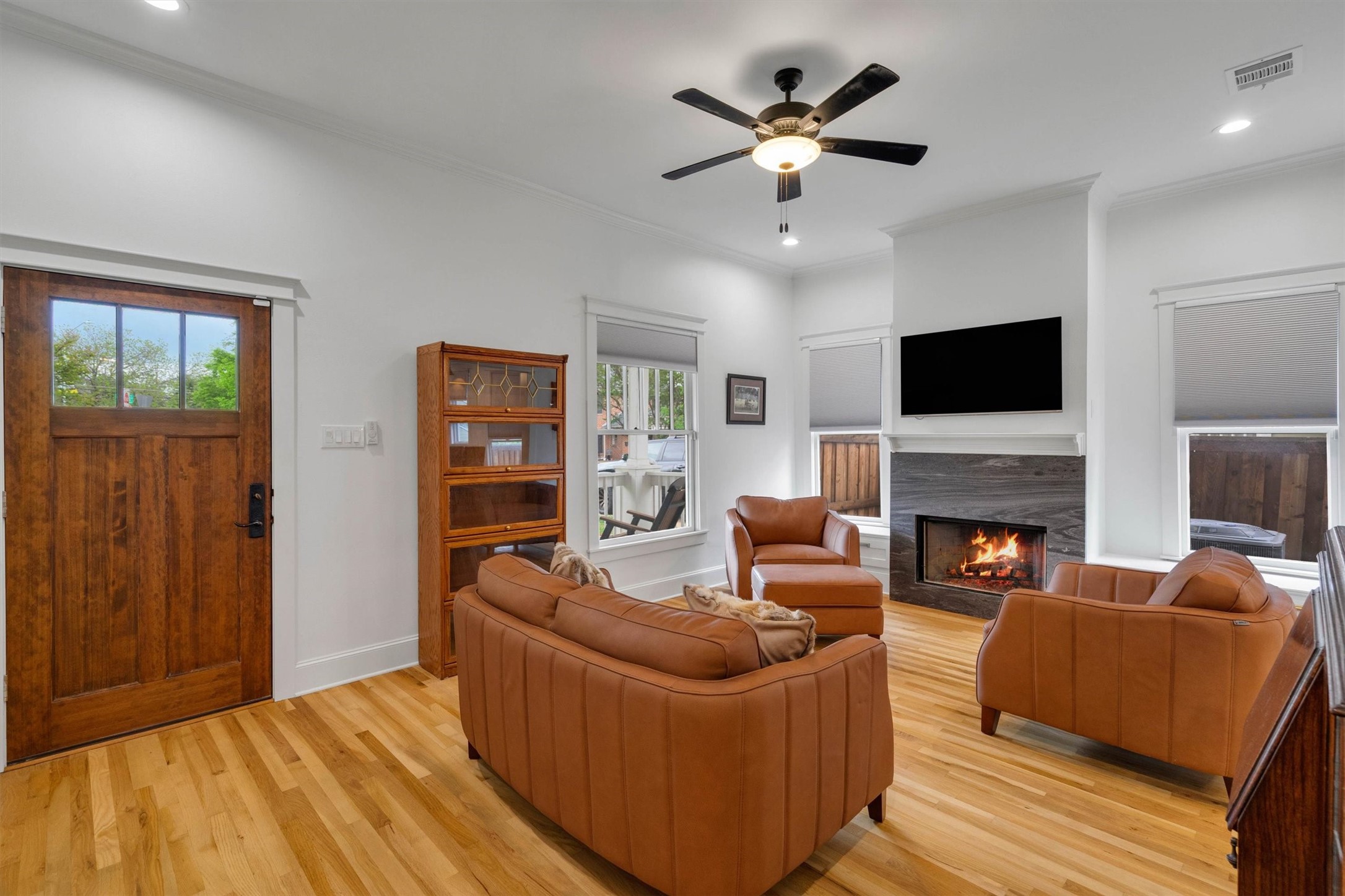 5727 Victor Street Dallas TX 75214
