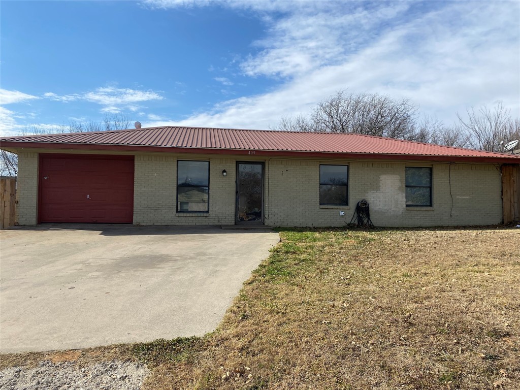 409 N Cedar Street Springtown TX 76082