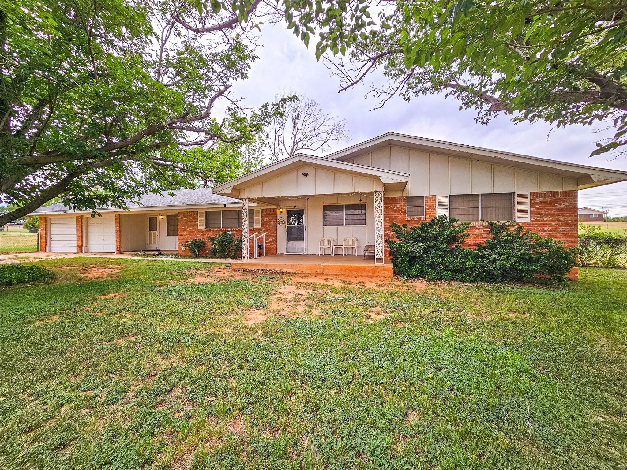 1002 Ridgecrest Street Sweetwater TX 79556