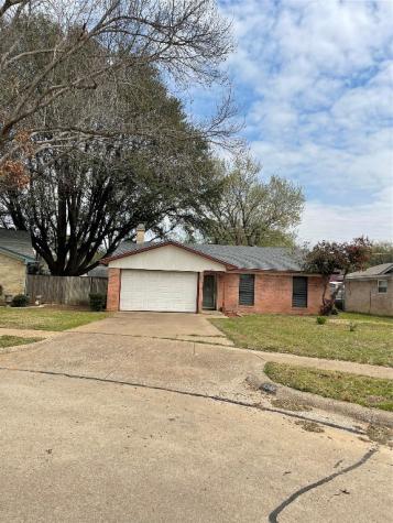 2209 Chandelle Drive Irving TX 75060