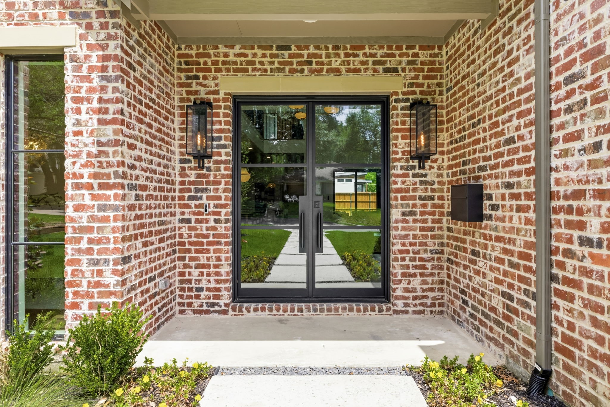7153 Cornelia Lane Dallas TX 75214