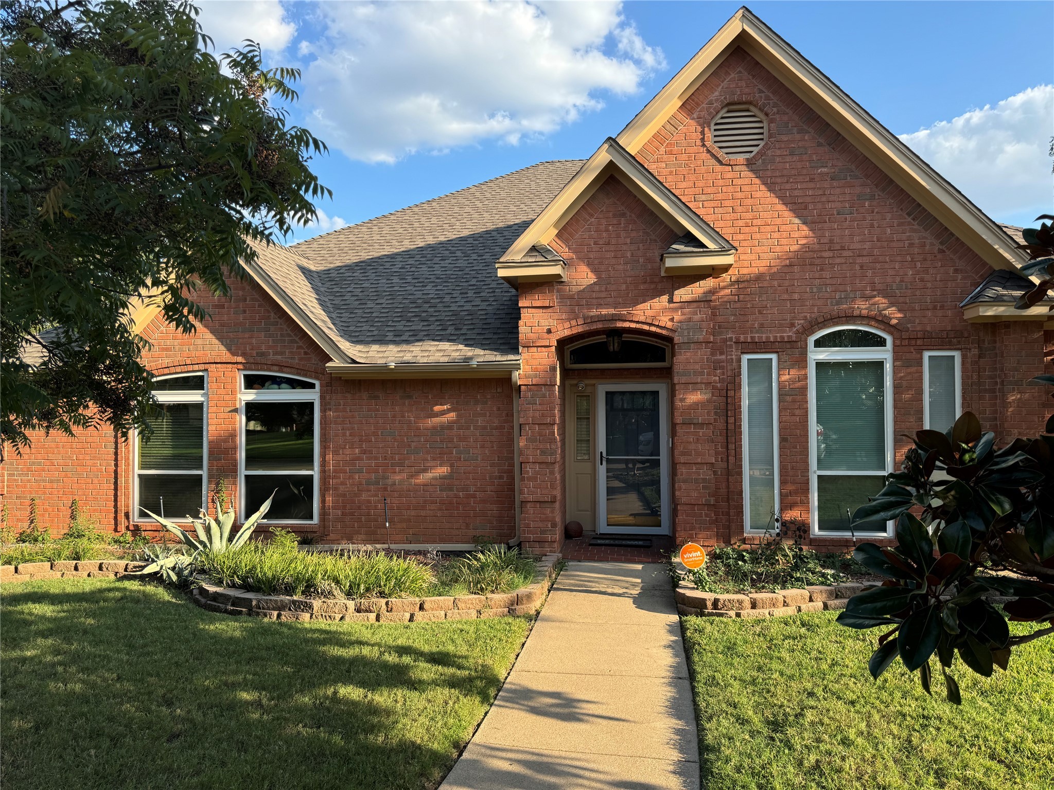 9 Red Oak Court Mansfield TX 76063