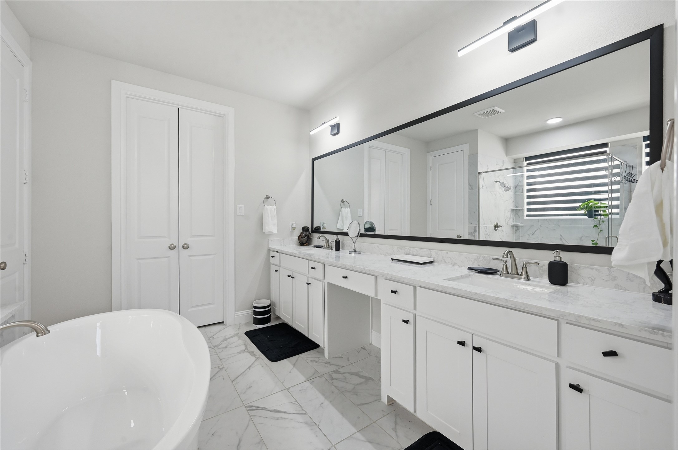 3521 Orion Place Corinth TX 76208