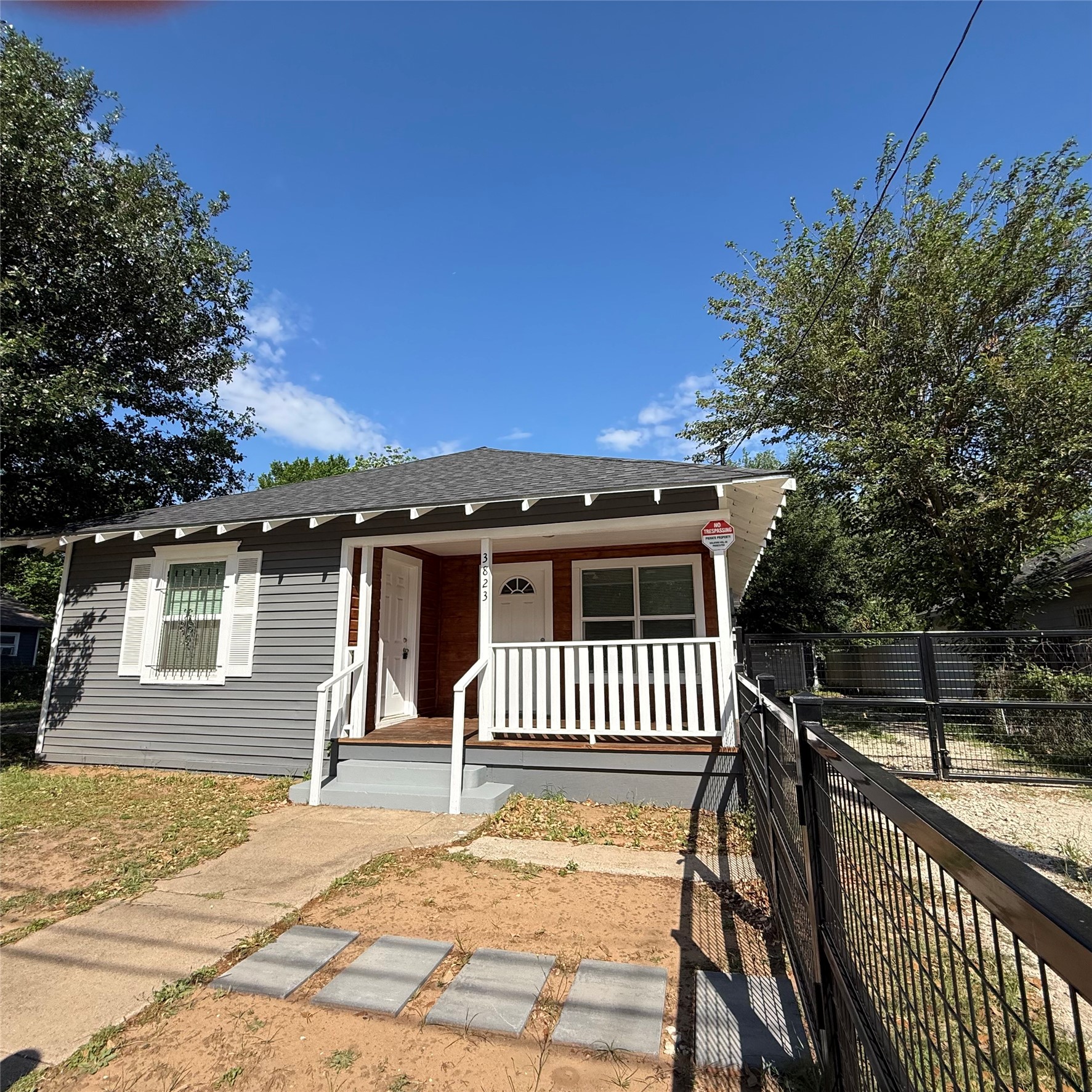 3823 Jamaica Street Dallas TX 75210