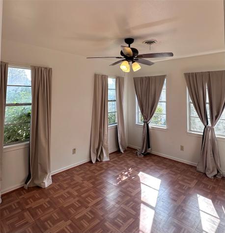329 N Brighton Avenue Dallas TX 75208