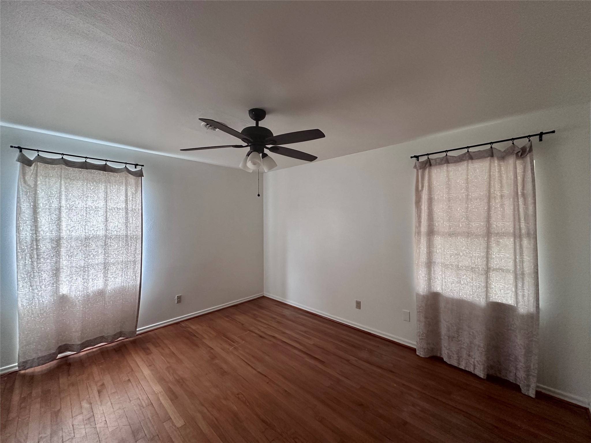 329 N Brighton Avenue Dallas TX 75208