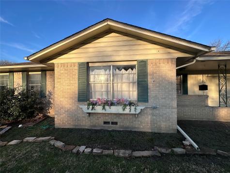329 N Brighton Avenue Dallas TX 75208