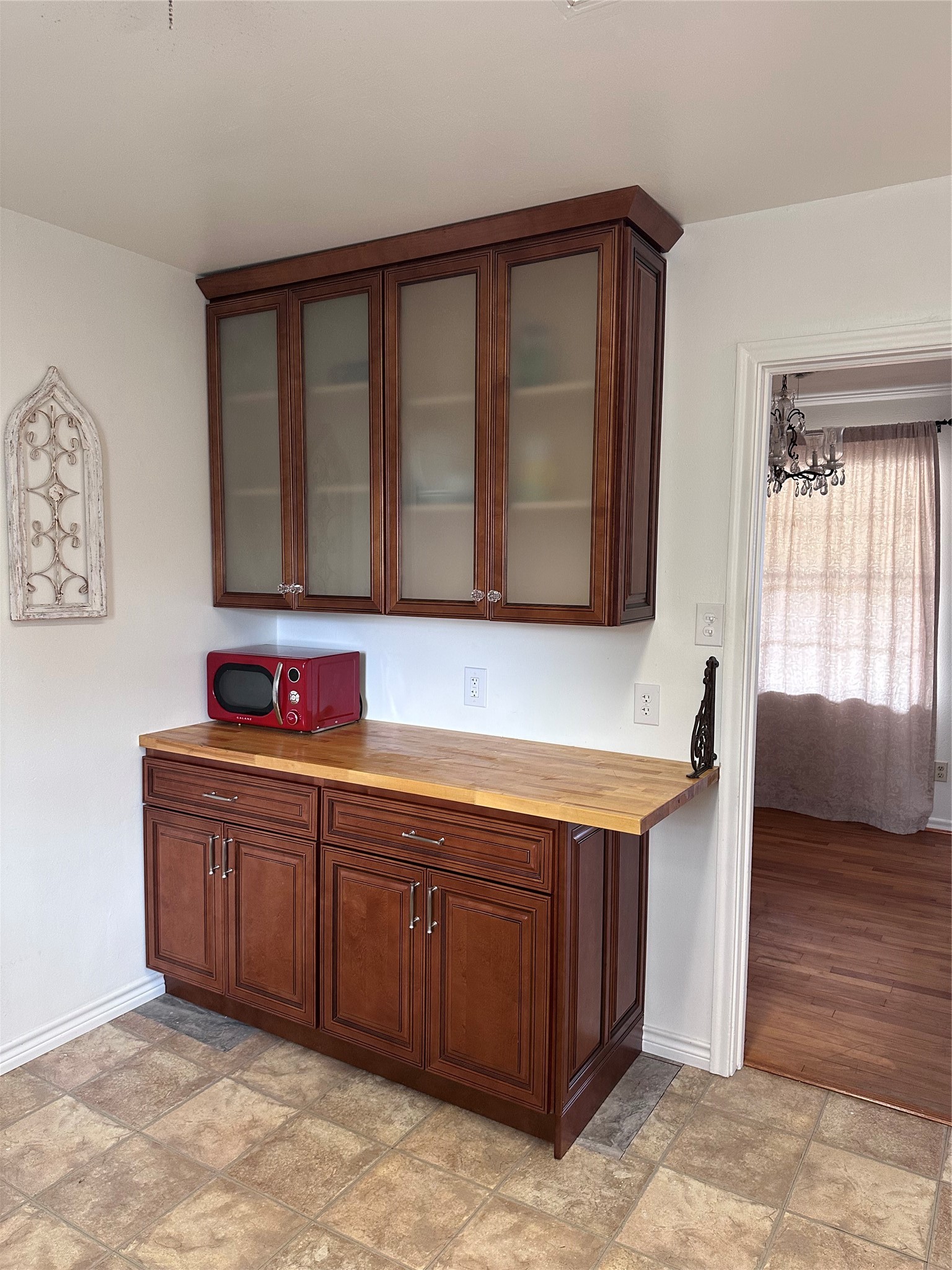 329 N Brighton Avenue Dallas TX 75208