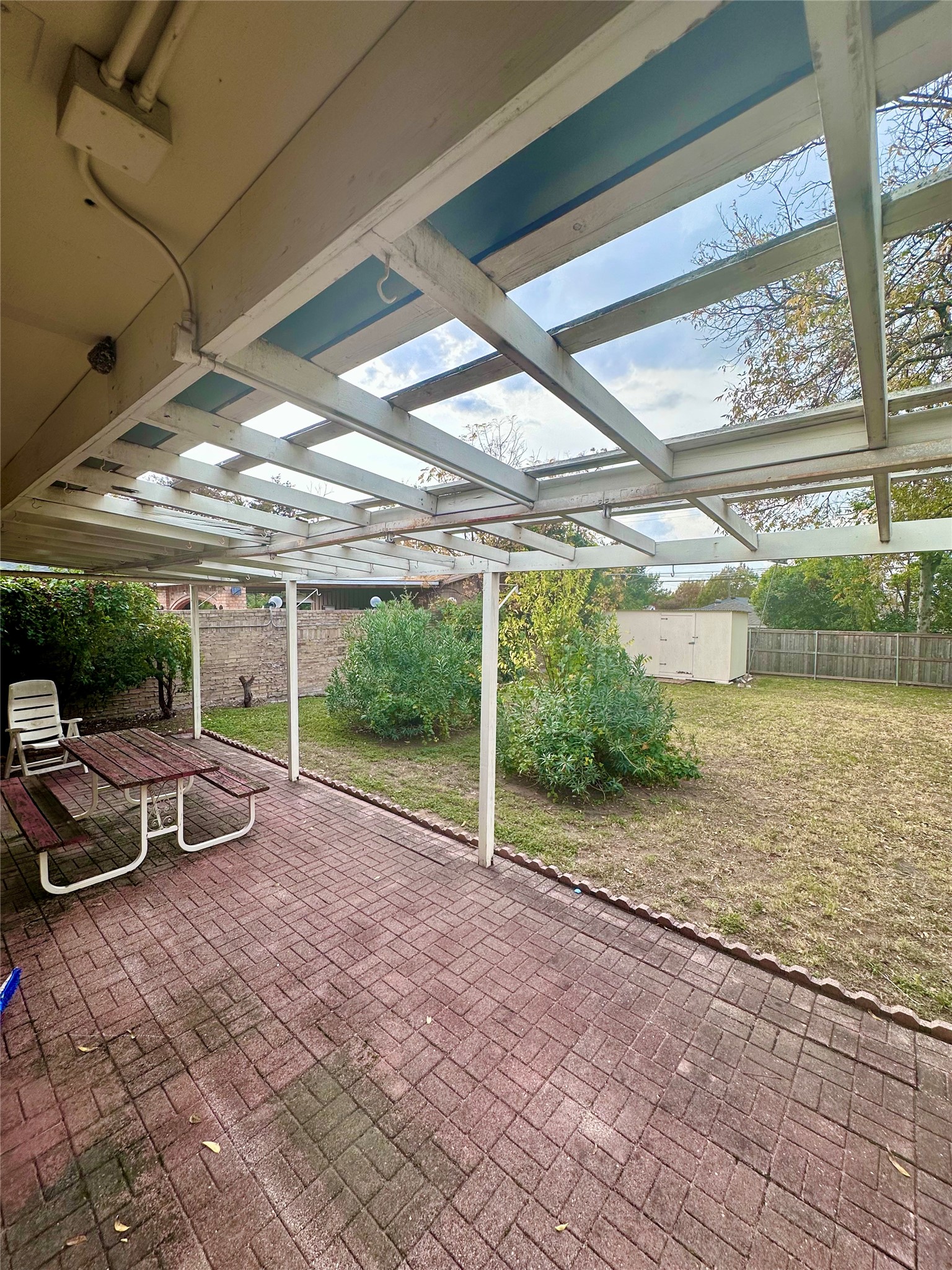 329 N Brighton Avenue Dallas TX 75208
