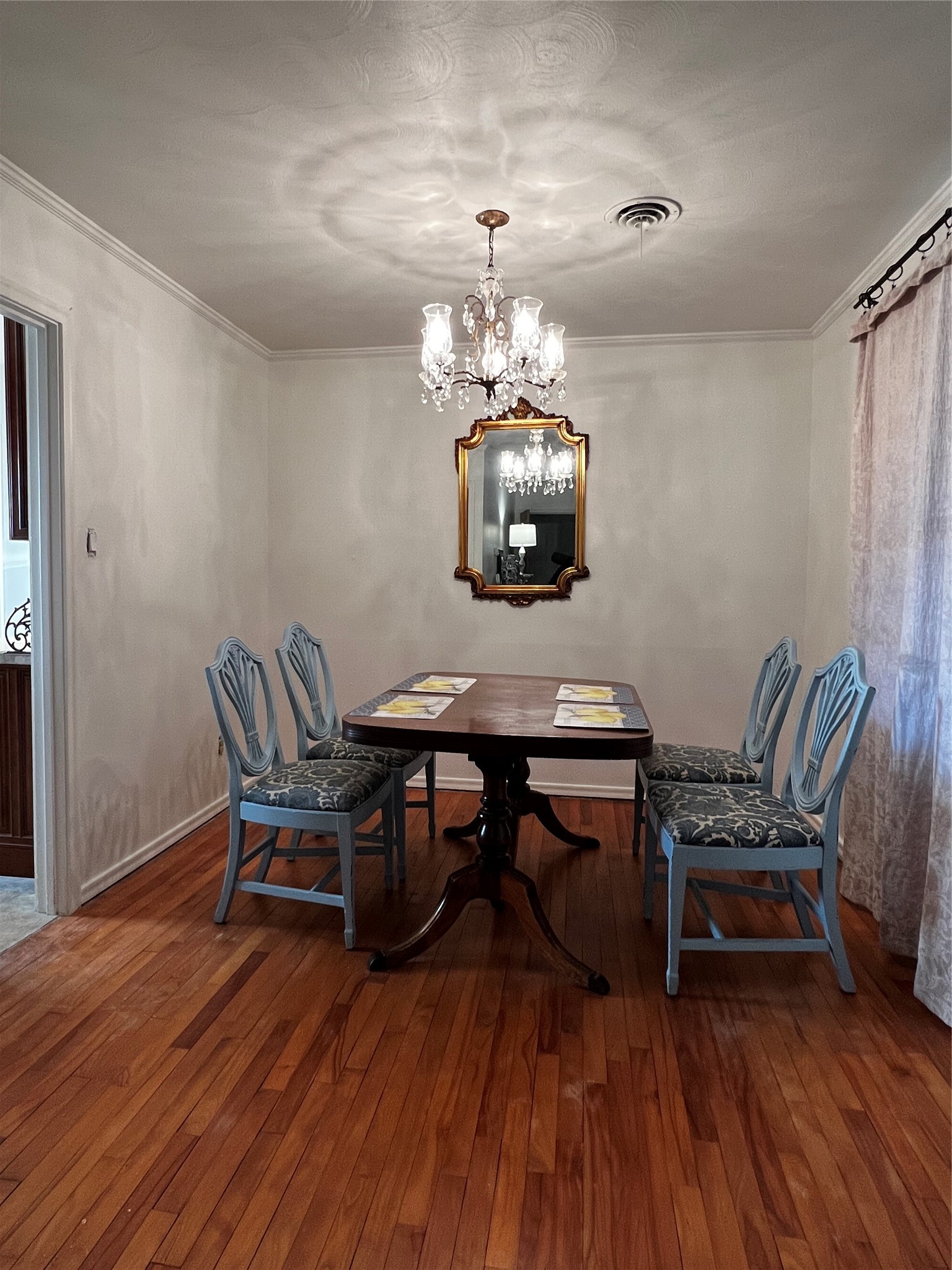 329 N Brighton Avenue Dallas TX 75208