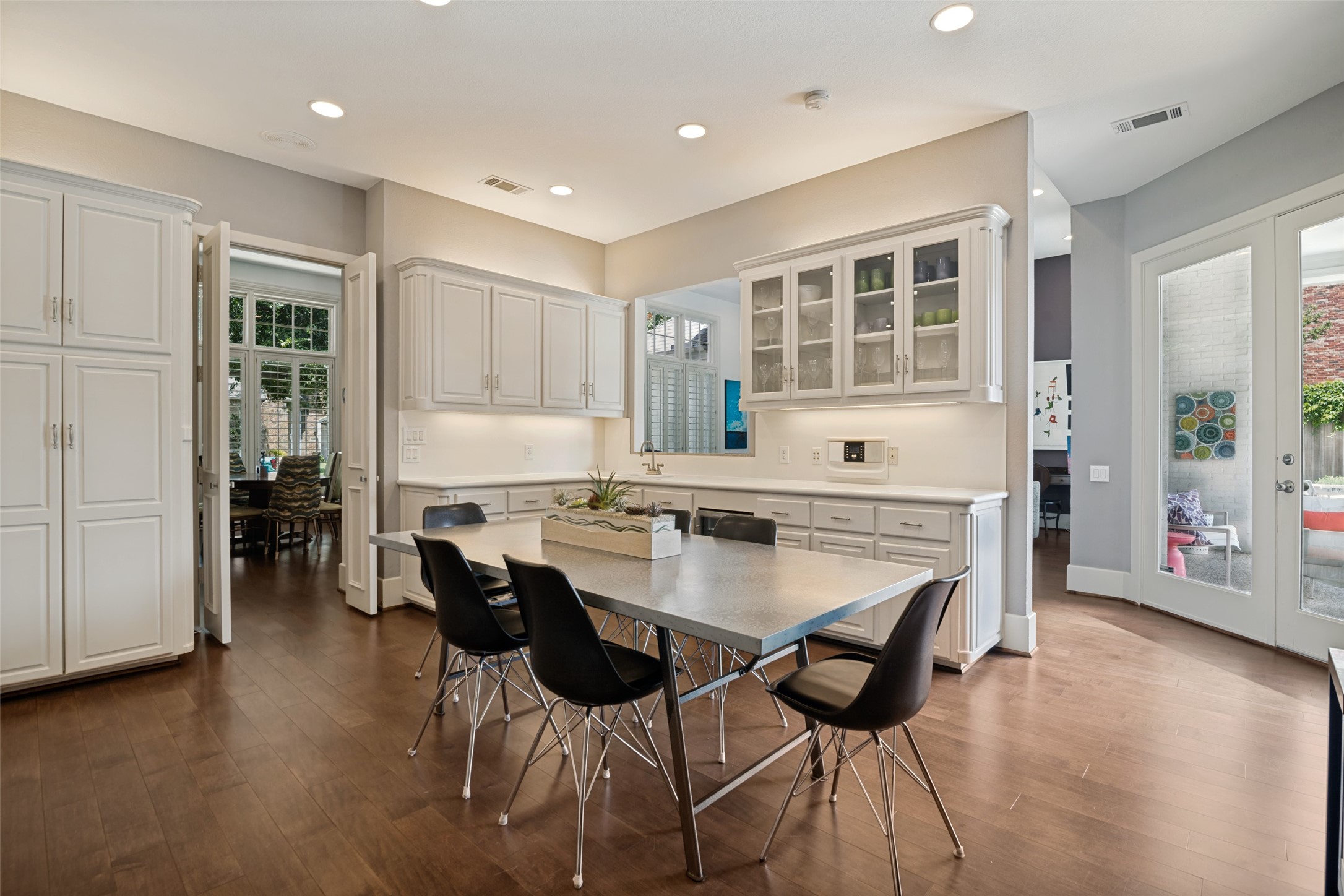 5904 Kensington Drive Plano TX 75093