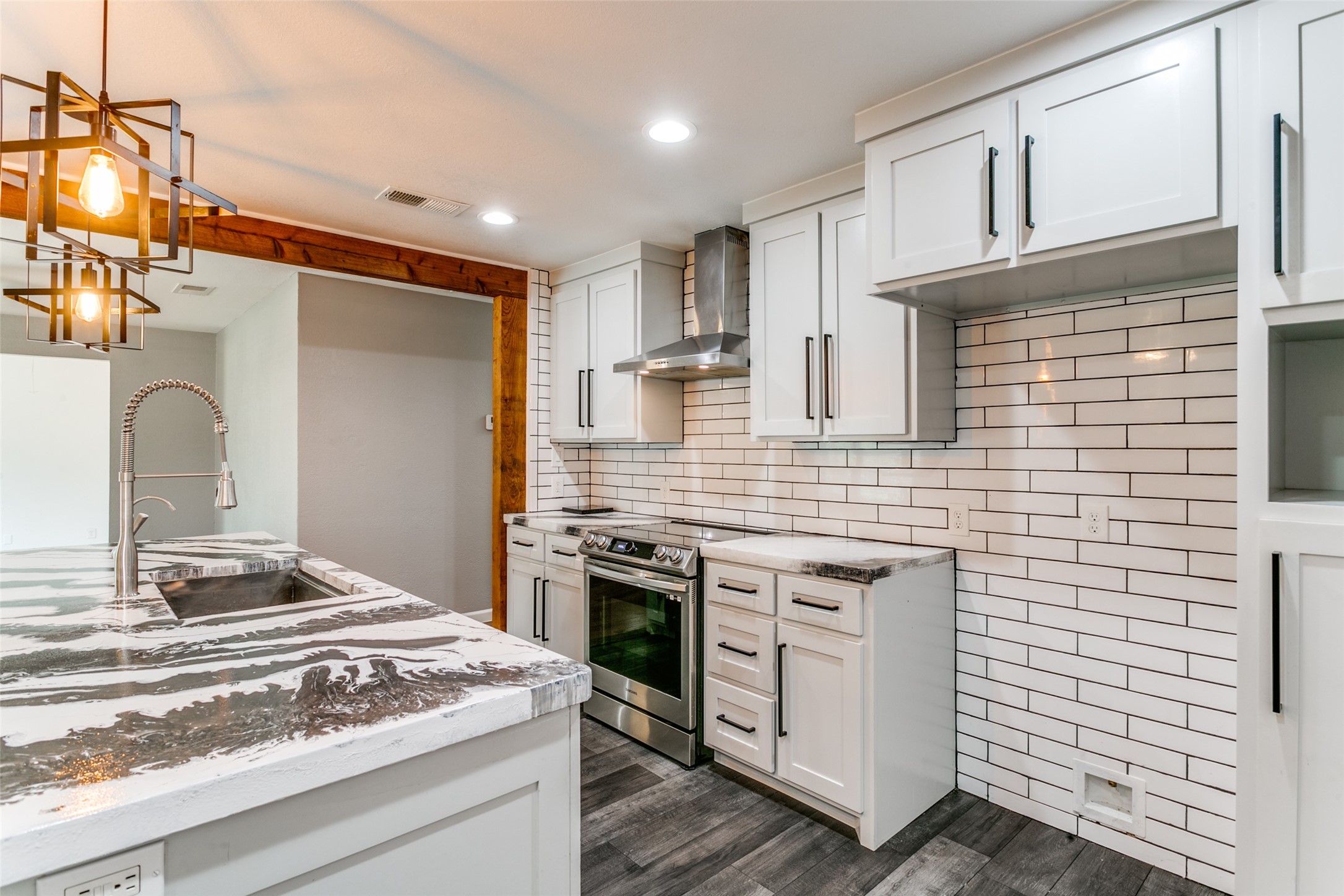2928 Oxfordshire Lane Farmers Branch TX 75234