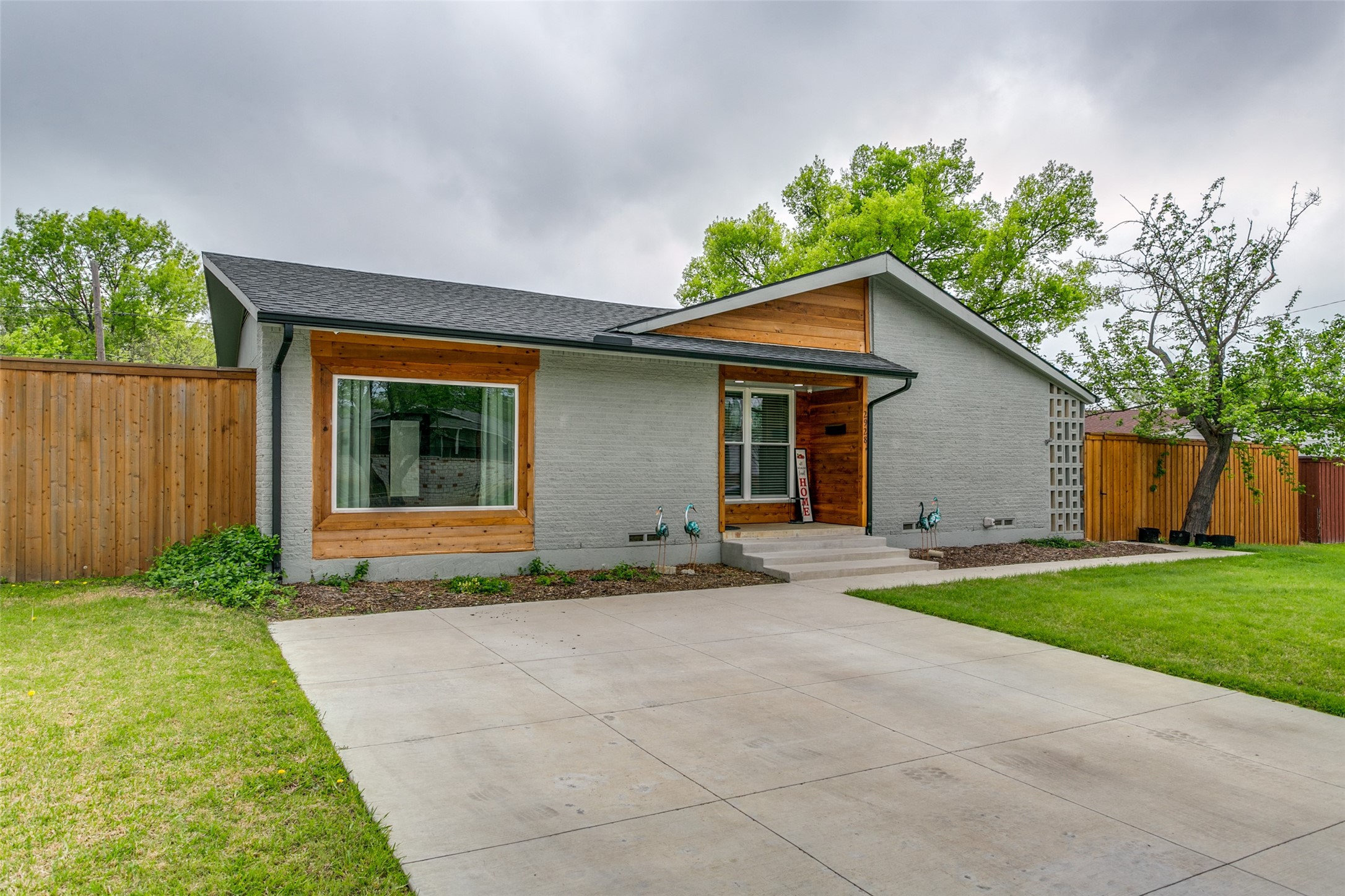2928 Oxfordshire Lane Farmers Branch TX 75234