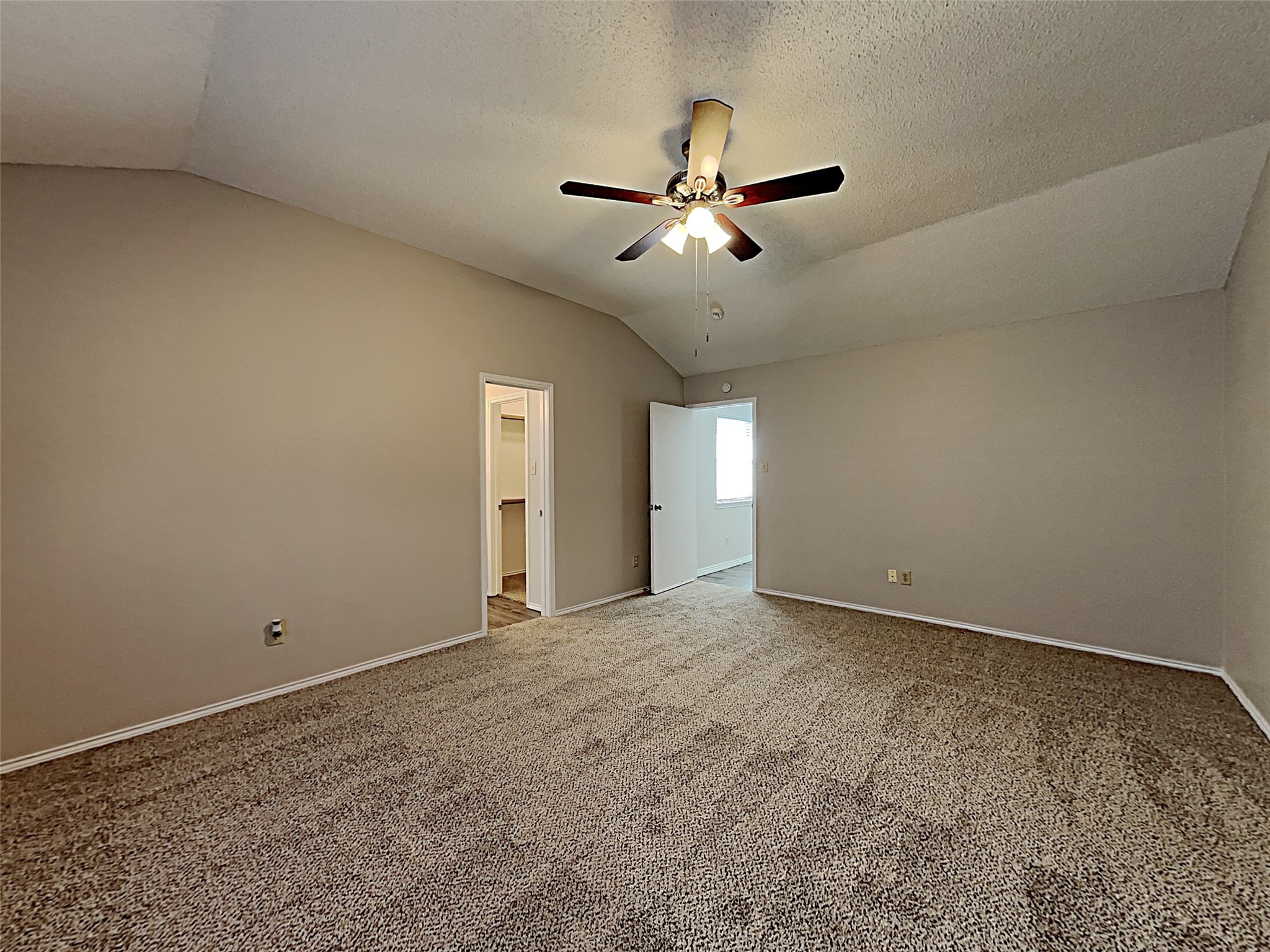 3404 Vine Ridge Bedford TX 76021